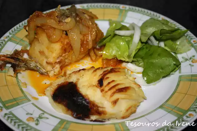 Bacalhau de cebolada no forno