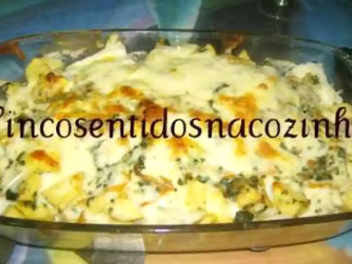 Bacalhau delicioso com espinafres