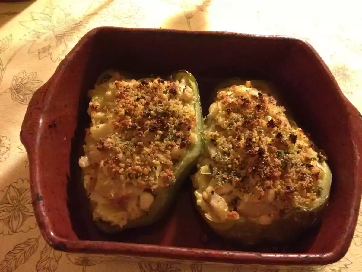 Bacalhau em recheio de pimentos.