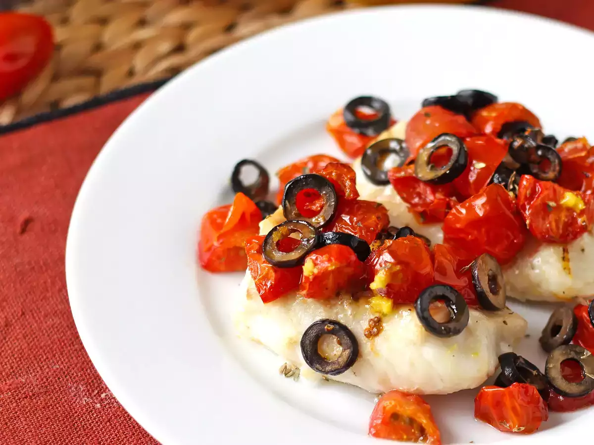 Bacalhau fresco na Air Fryer com tomate cereja, azeitonas e limão: receita leve e rápida - foto 7