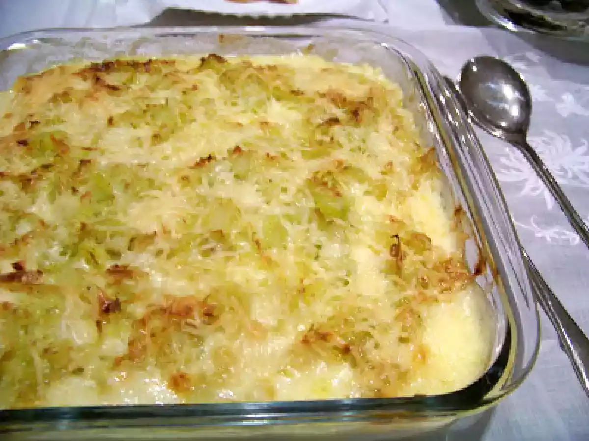 Bacalhau gratinado com alho poró