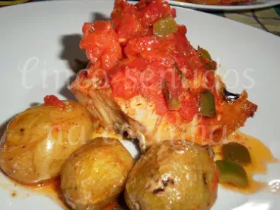 Bacalhau no forno com tomate e pimento - foto 2