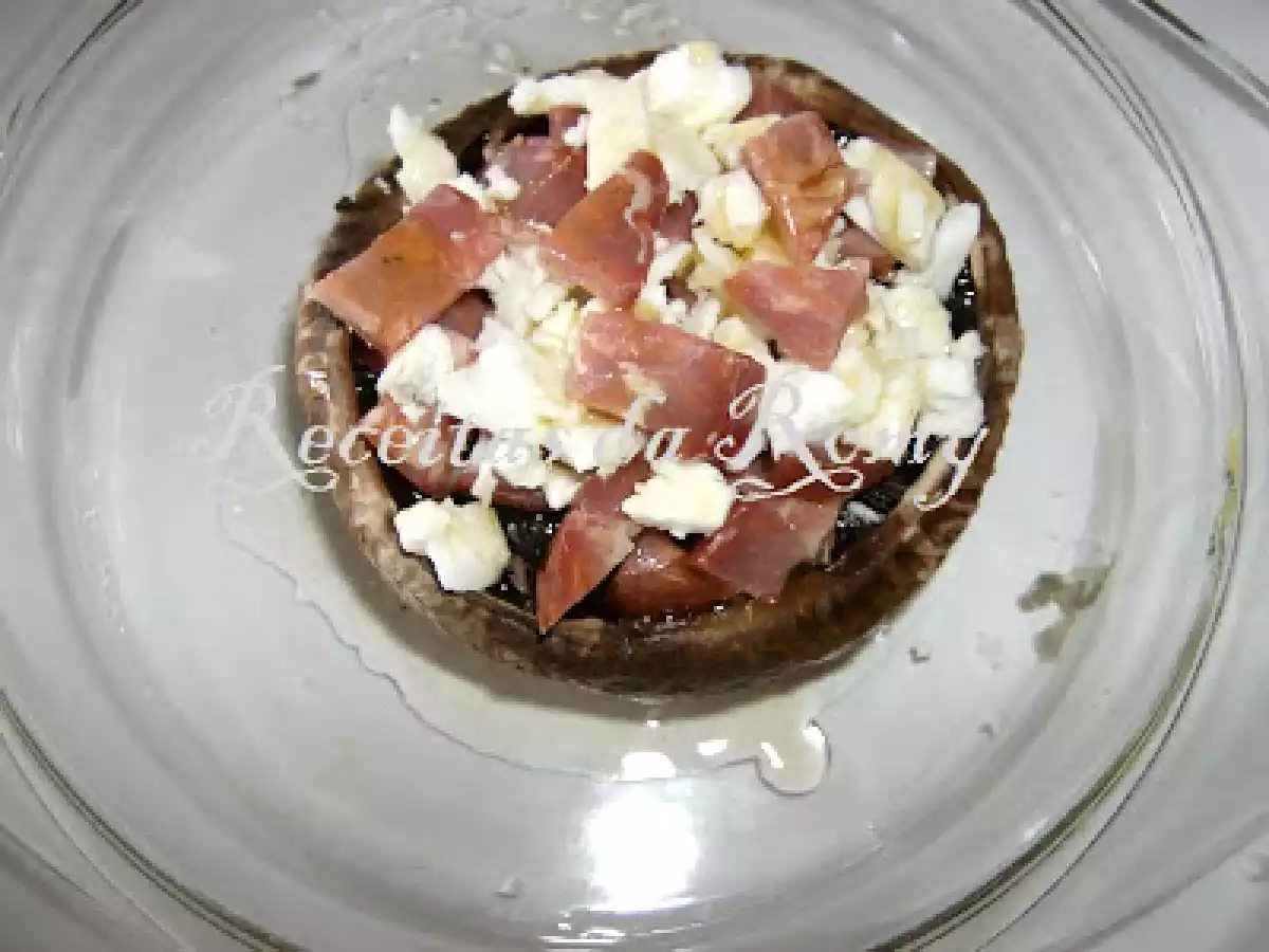 Bacalhau recheado com Queijo Palhais e entrada de cogumelos recheados - foto 4