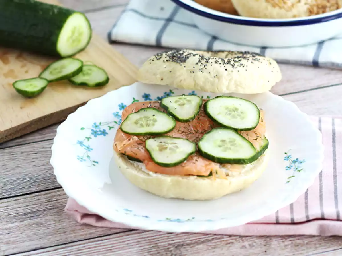 Bagel com salmão, Pepino e Cream Cheese - foto 2