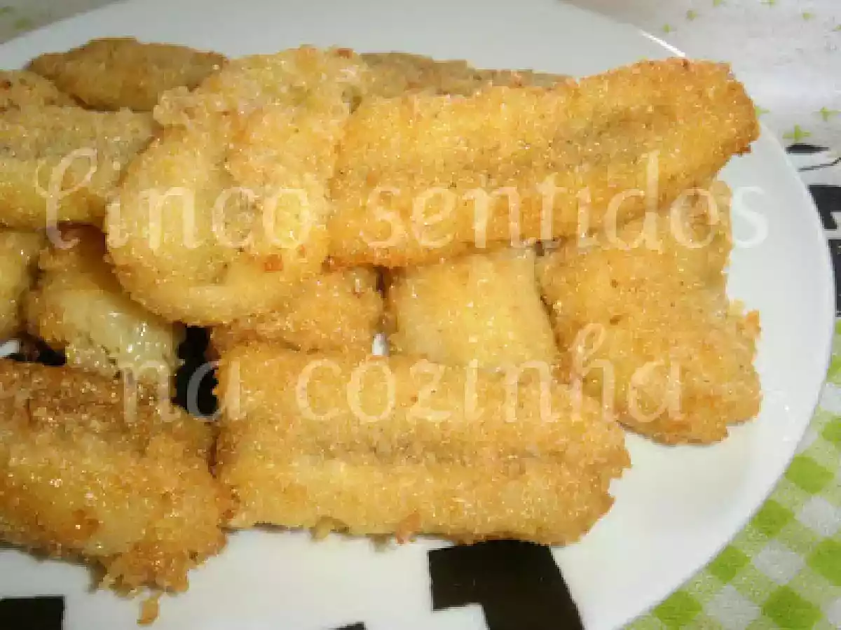 Banana frita em farinha de milho e coco - foto 2