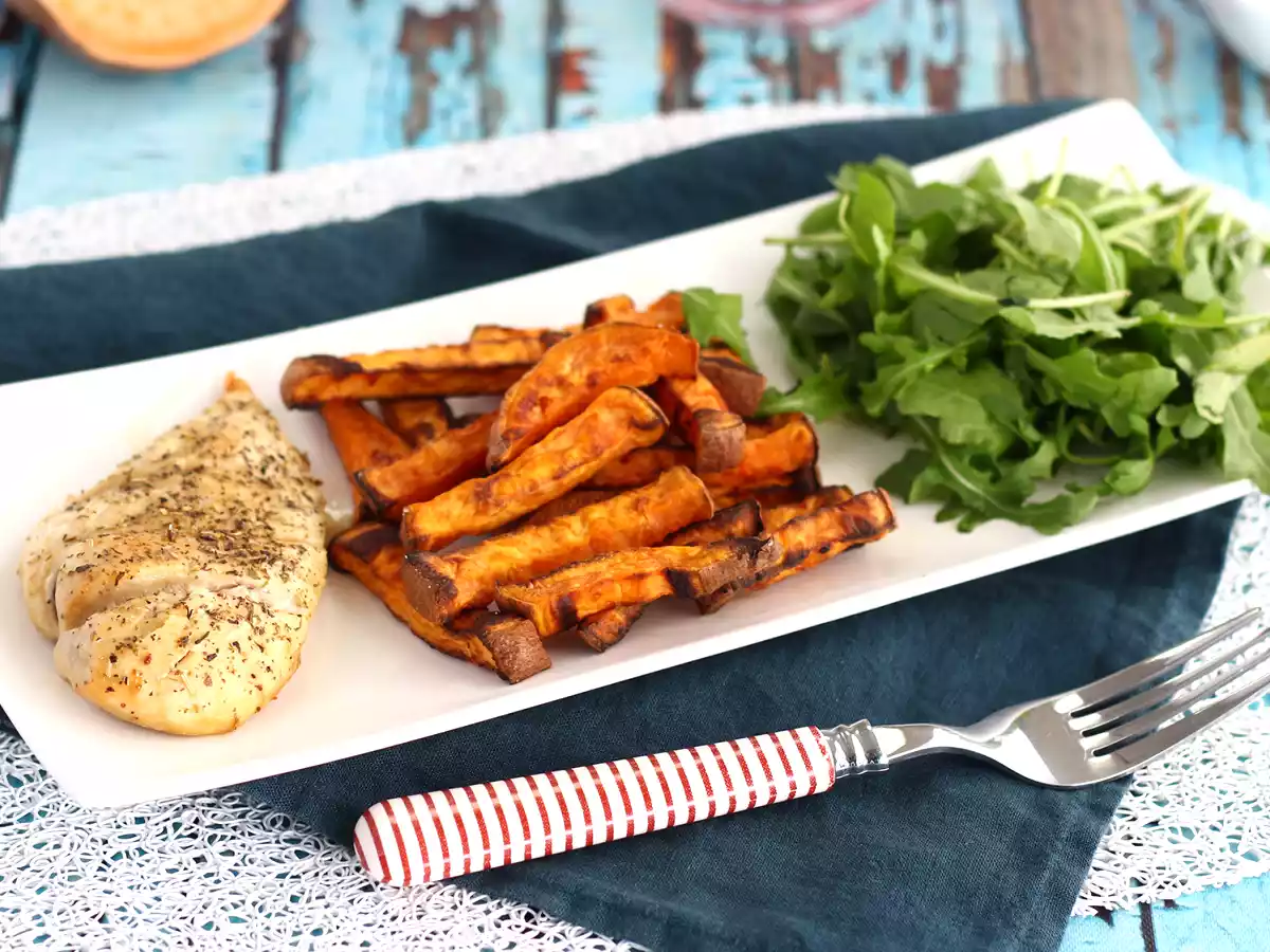 Batata doce assada no forno (com frango)