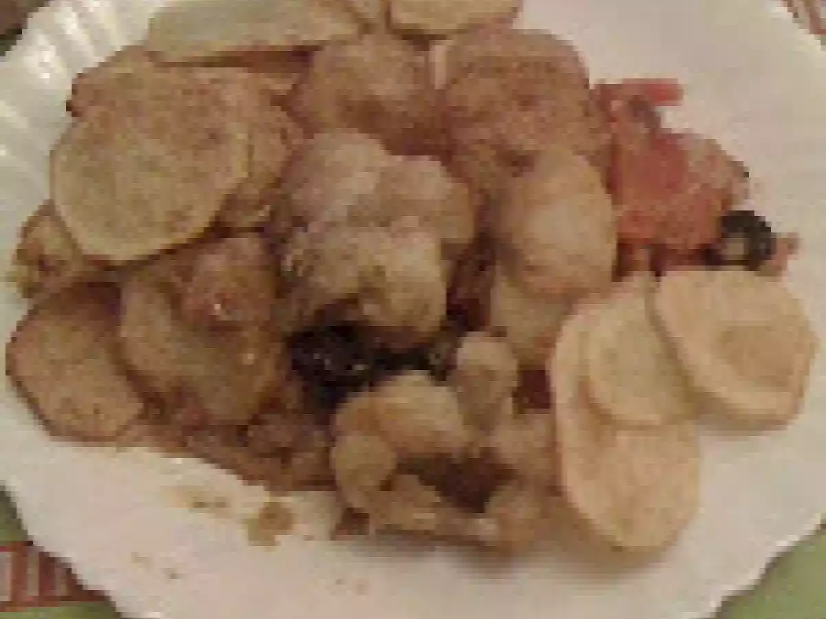 Batata frita com ninho de tamboril