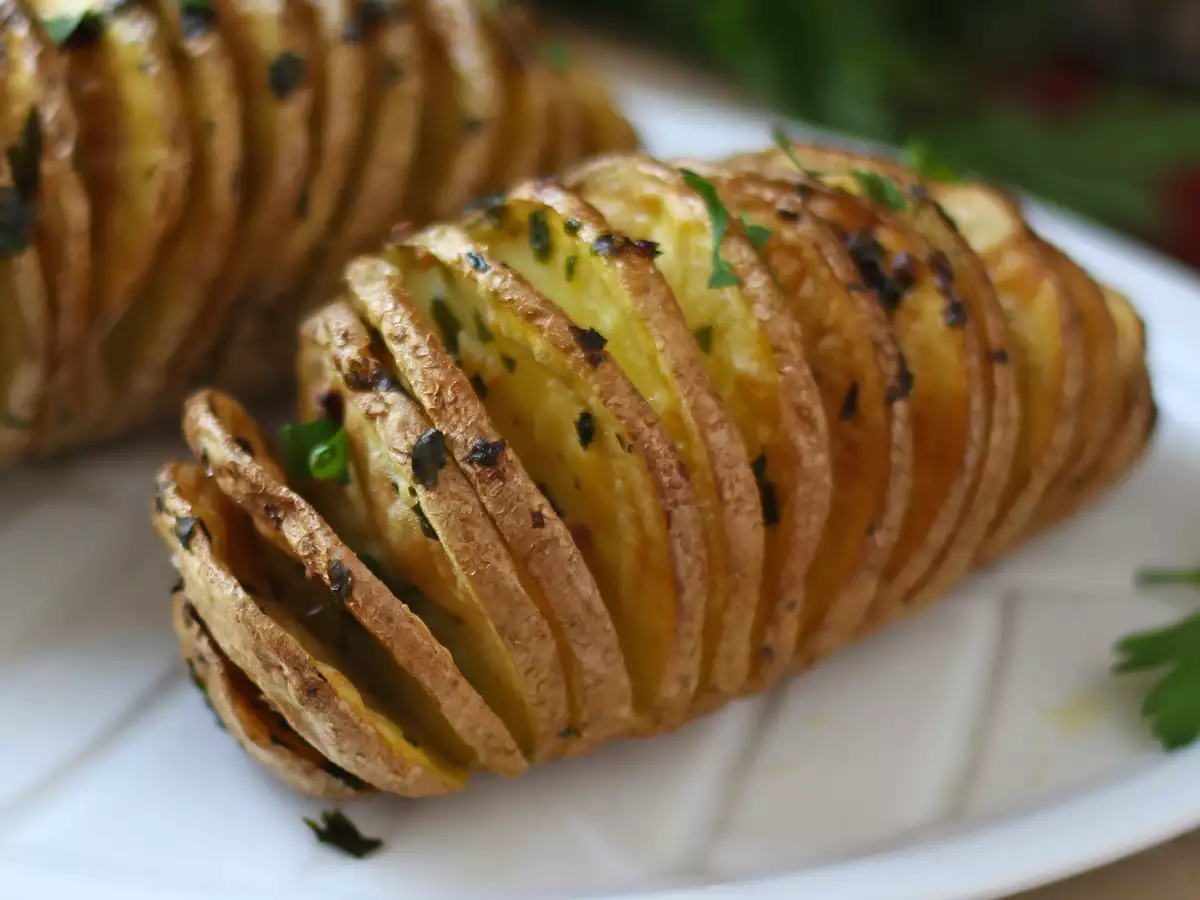 Batata Hasselback na Air Fryer: receita fácil, crocante e cheia de sabor - foto 2