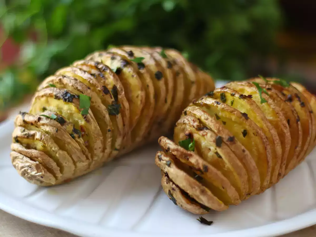 Batata Hasselback na Air Fryer: receita fácil, crocante e cheia de sabor - foto 6