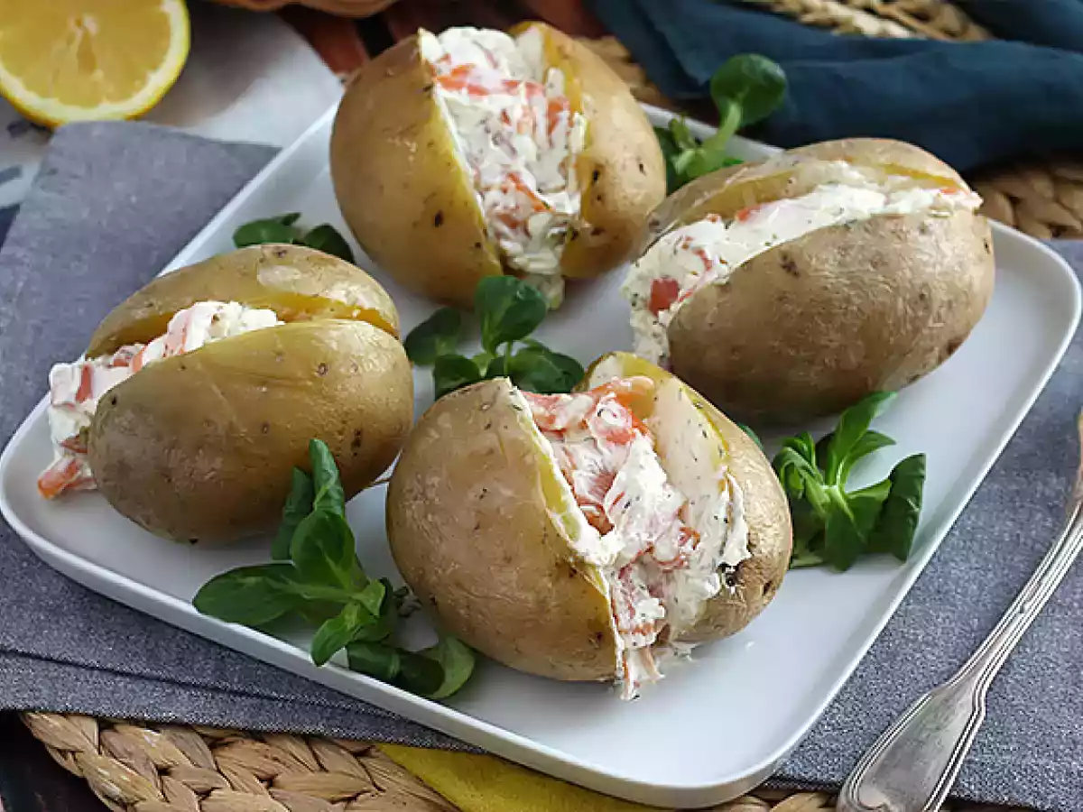 Batata recheada com salmão (Baked potato) - foto 2