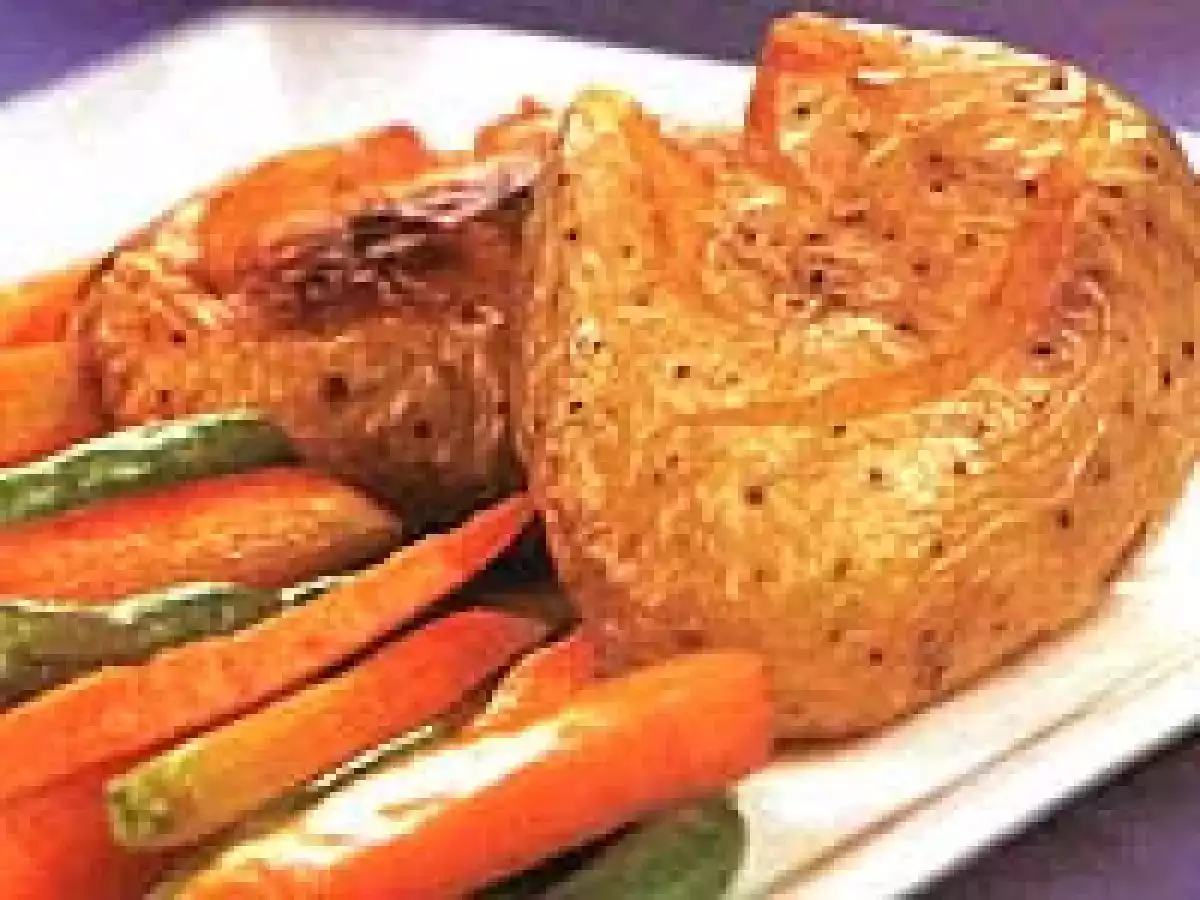 Batatas ao Murro com Legumes Salteados (vegana)
