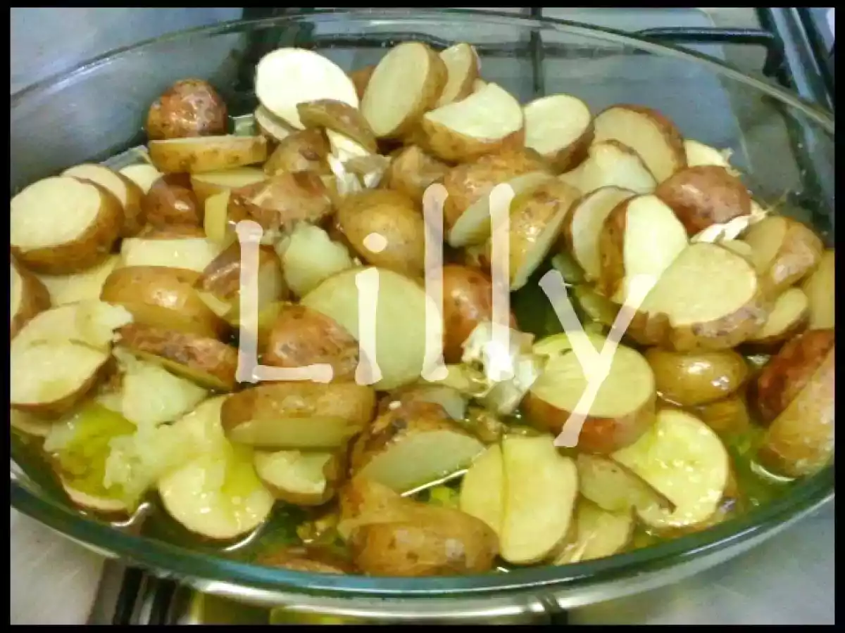 BATATAS ASSADAS COM ALHO