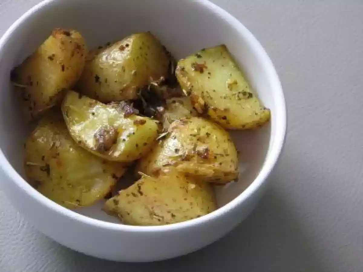 Batatas Assadas com Segurelha