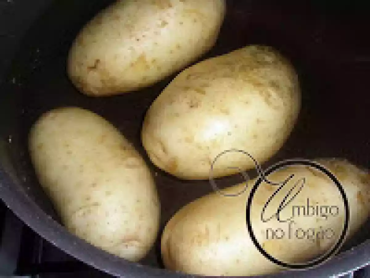 BATATAS RECHEADAS COM CAMARÃO - foto 3