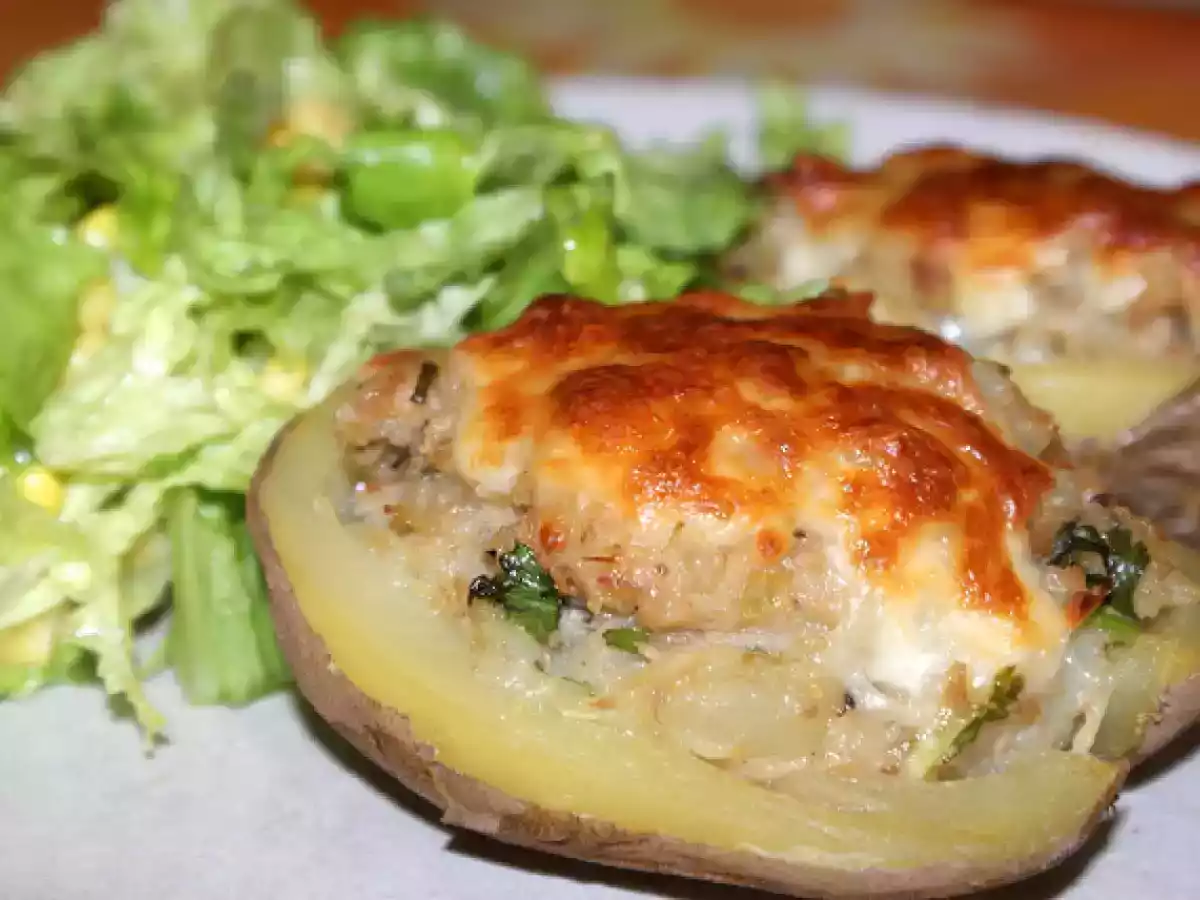 Batatas recheadas de atum