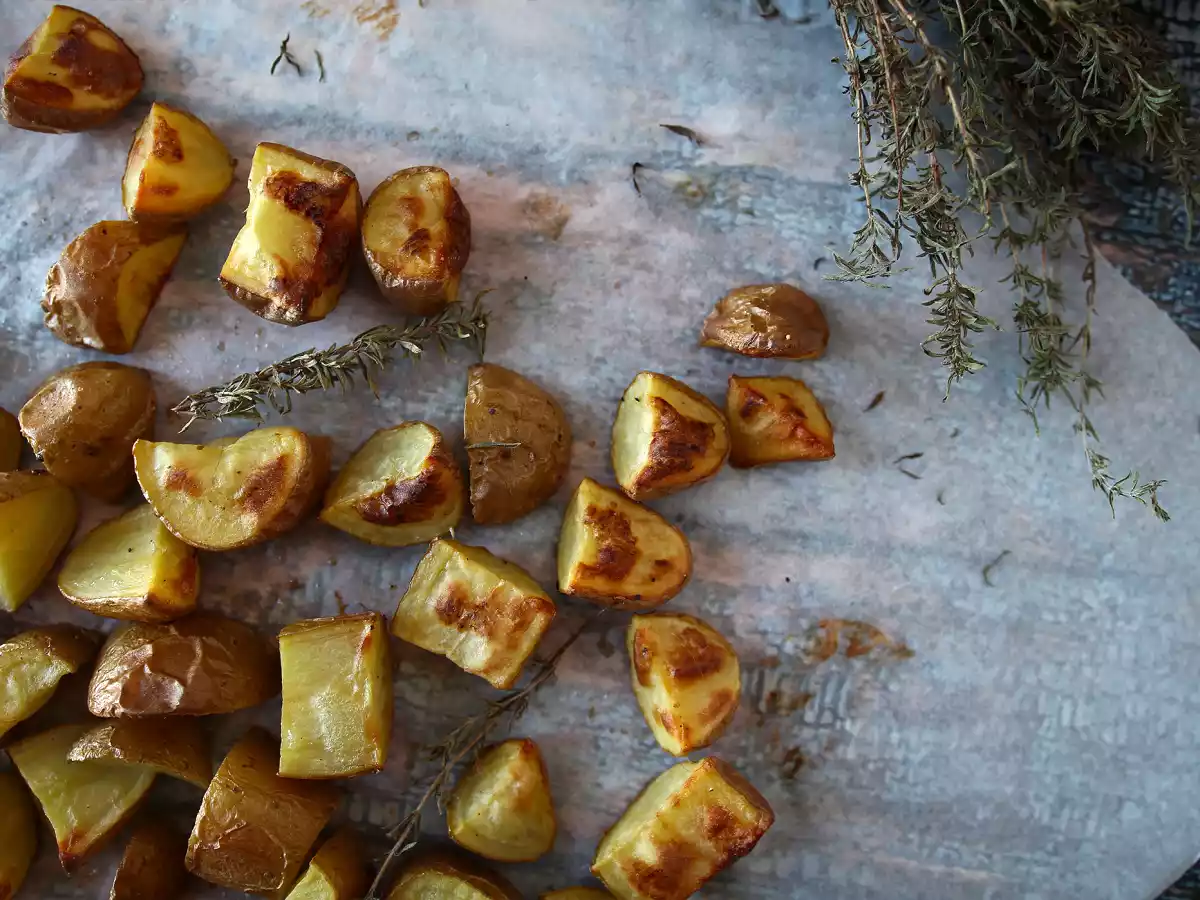 Batatas rústicas assadas no forno - foto 4