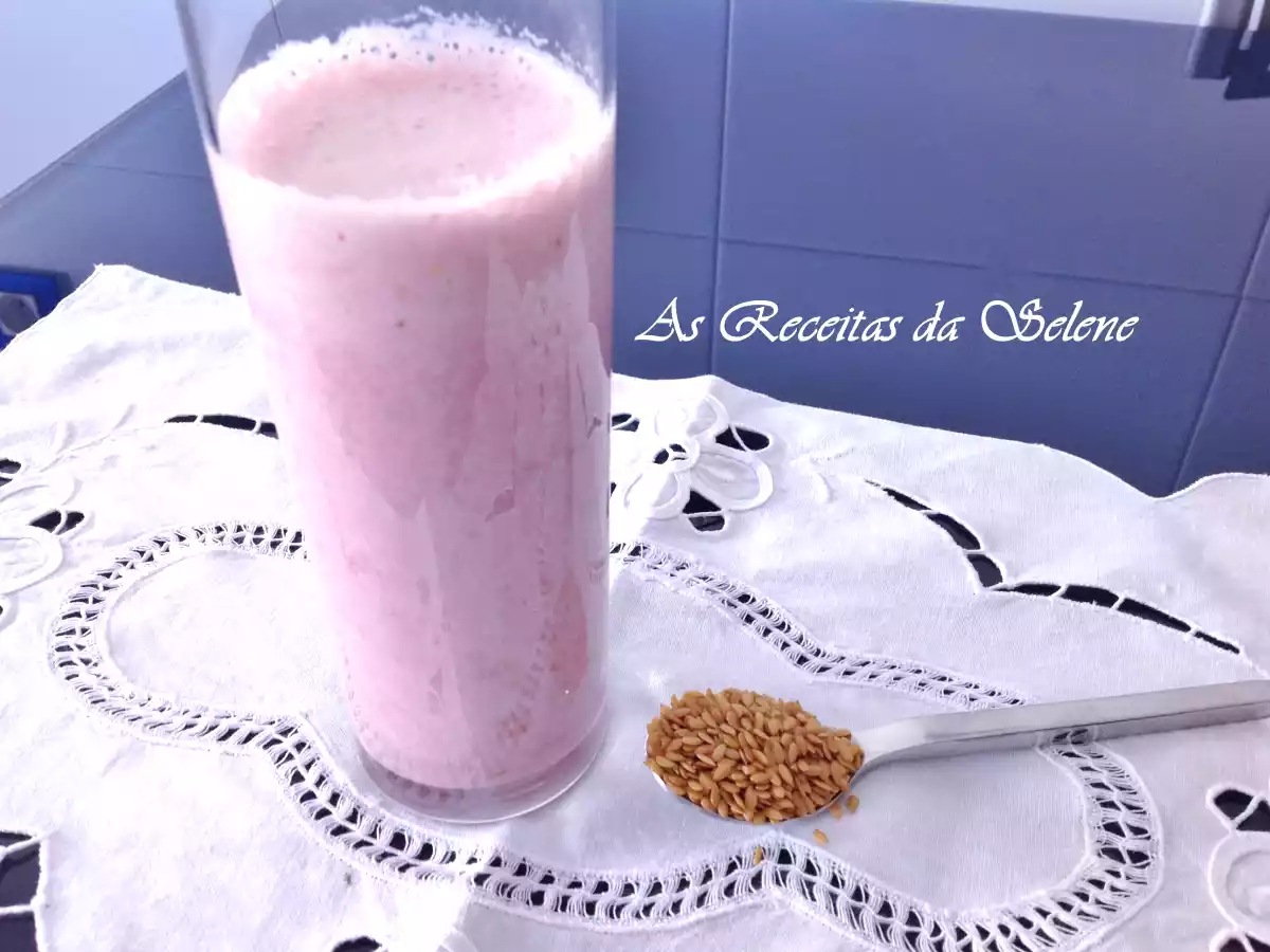 Batido de Morango com Linhaça