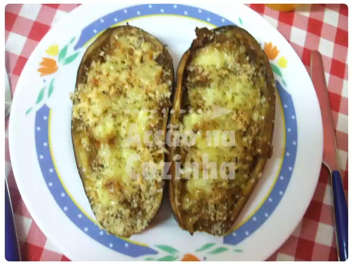 Beringelas recheadas com atum - foto 3