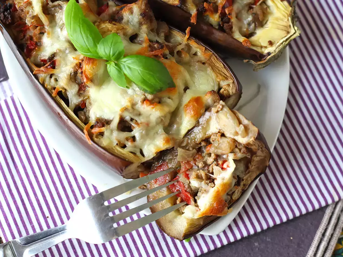 Beringelas recheadas e gratinadas com mussarela - foto 4
