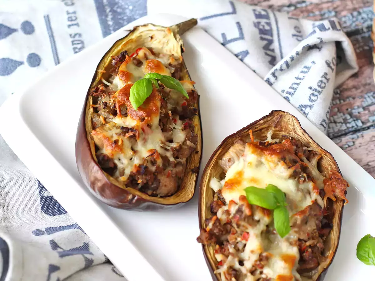 Beringelas recheadas e gratinadas com mussarela - foto 6