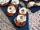 Berinjela (beringela) assada com queijo, mel e tomate, foto 1