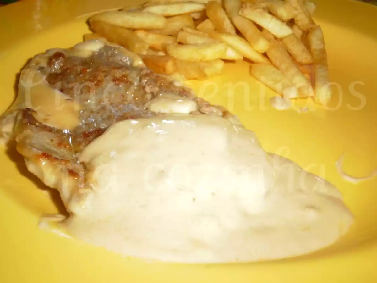 Bifanas com molho de parmesão - foto 3