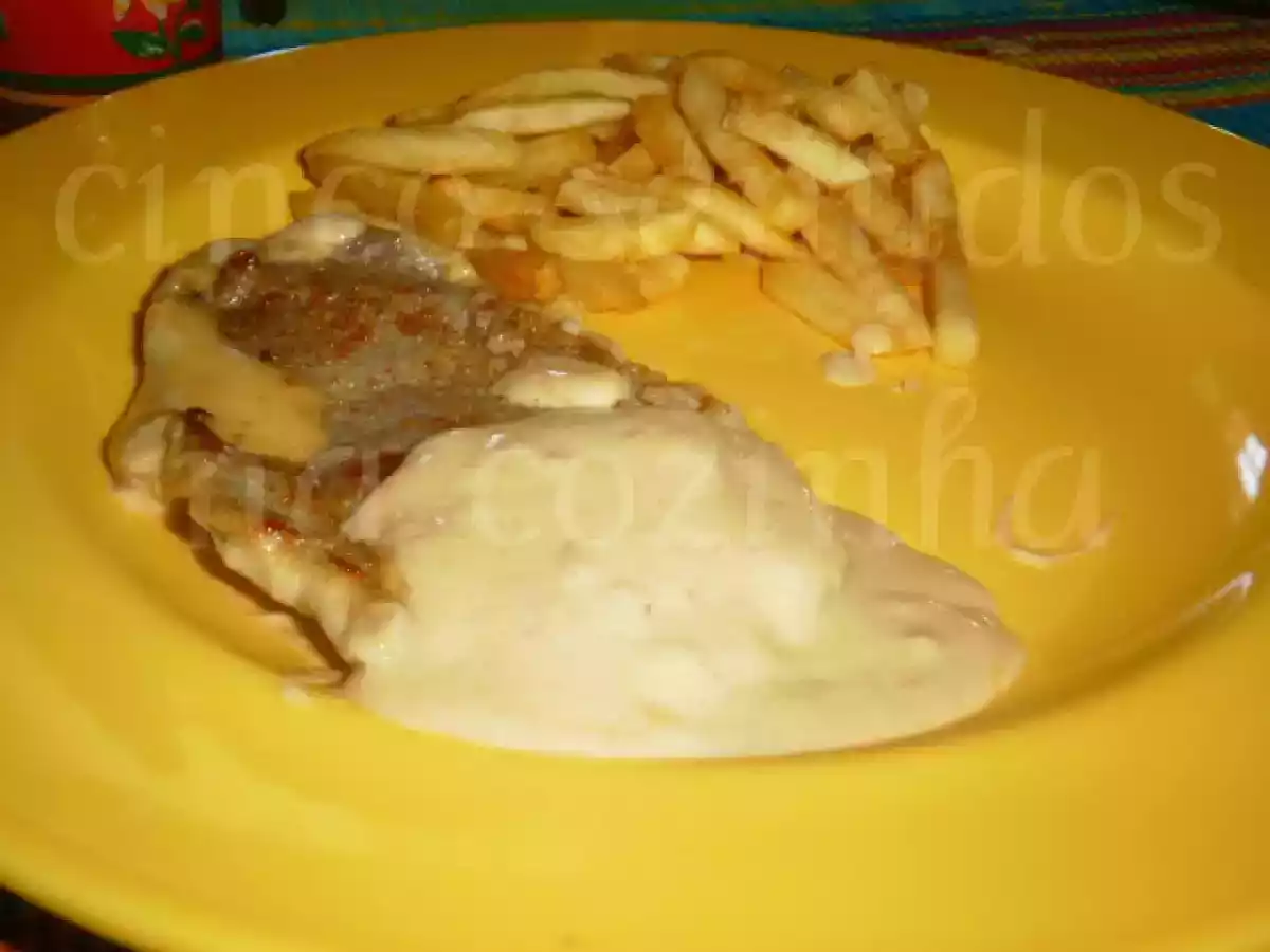 Bifanas com molho de parmesão - foto 7