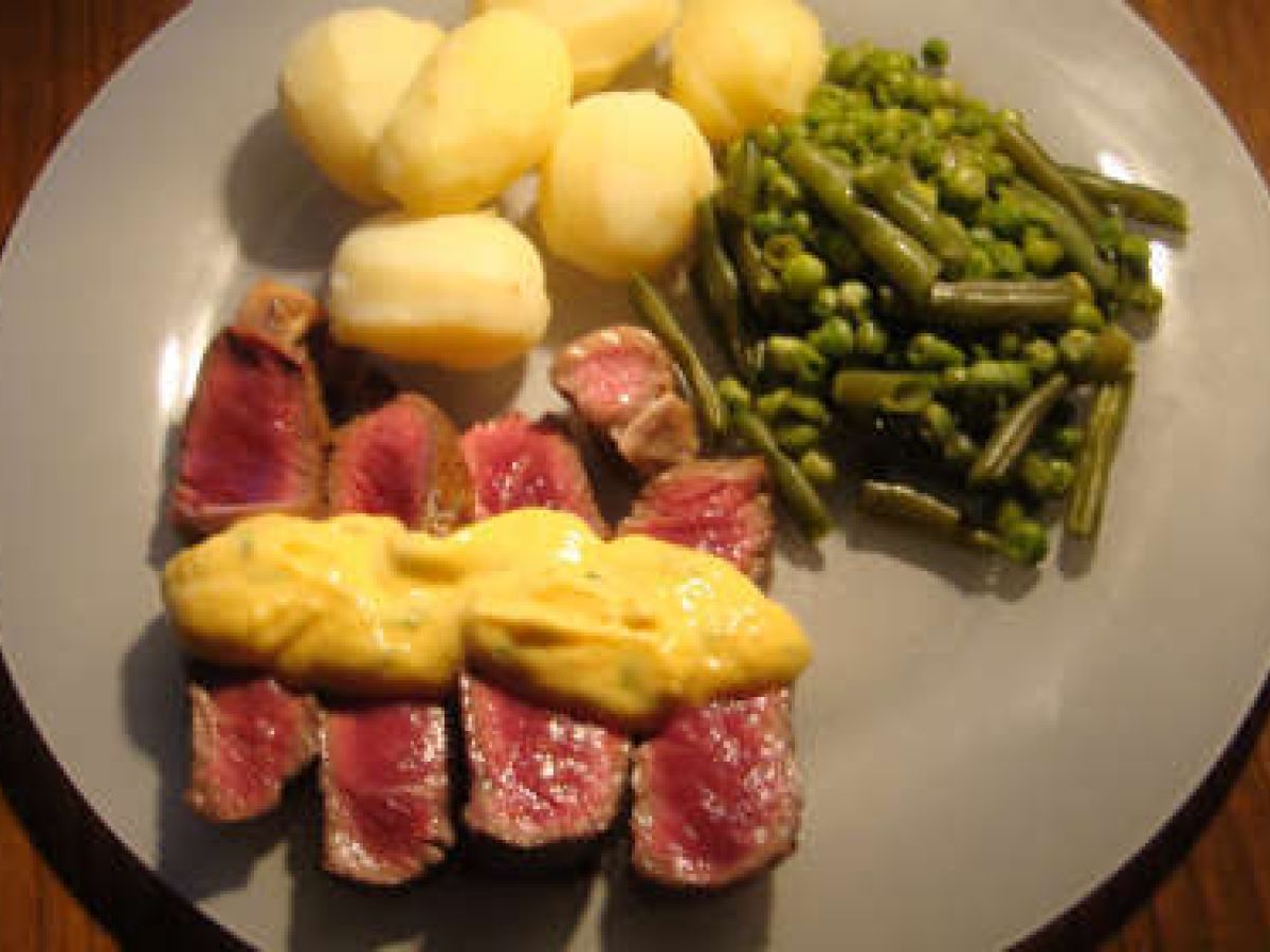 Bife com molho Bérnaise