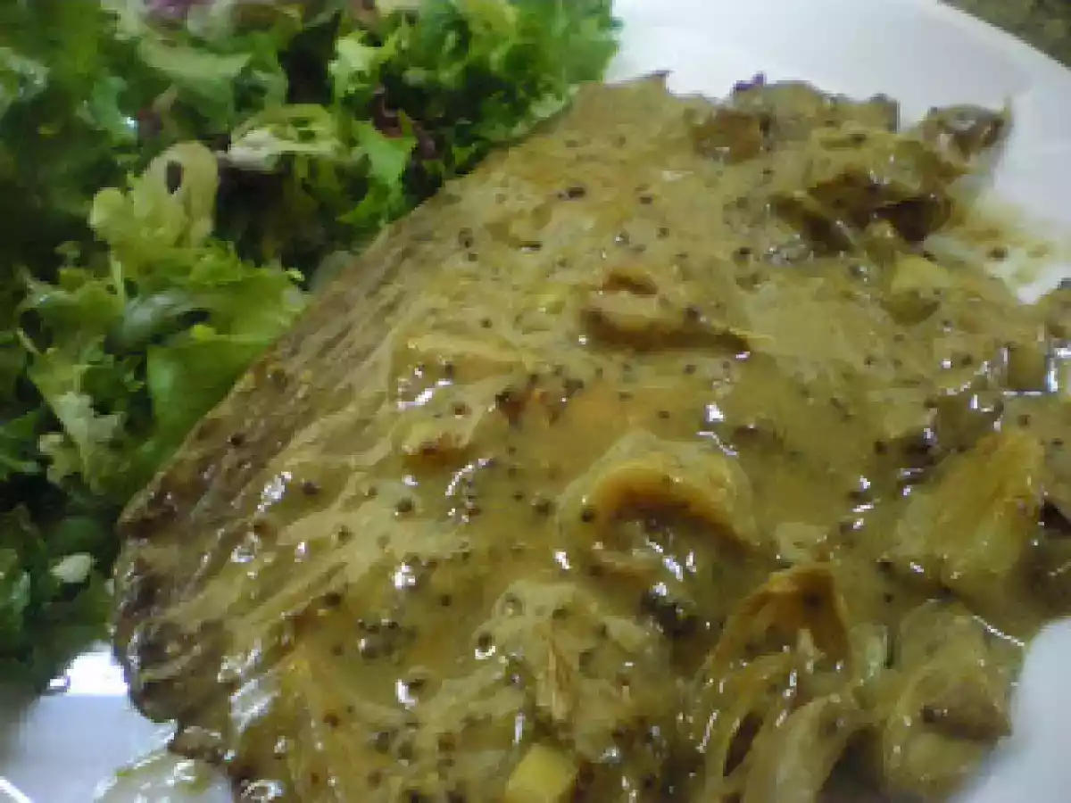 Bife com molho de mostarda à antiga