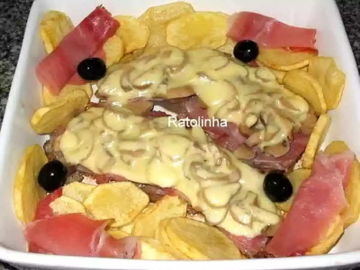 Bife com Queijo Gratinado