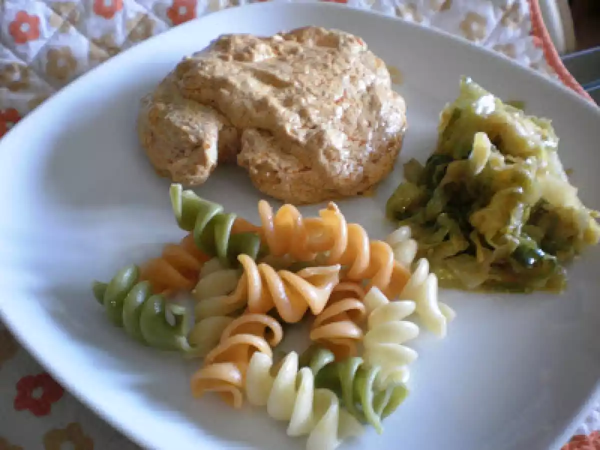 Bife de Frango com molho de Mostarda e Natas de Soja