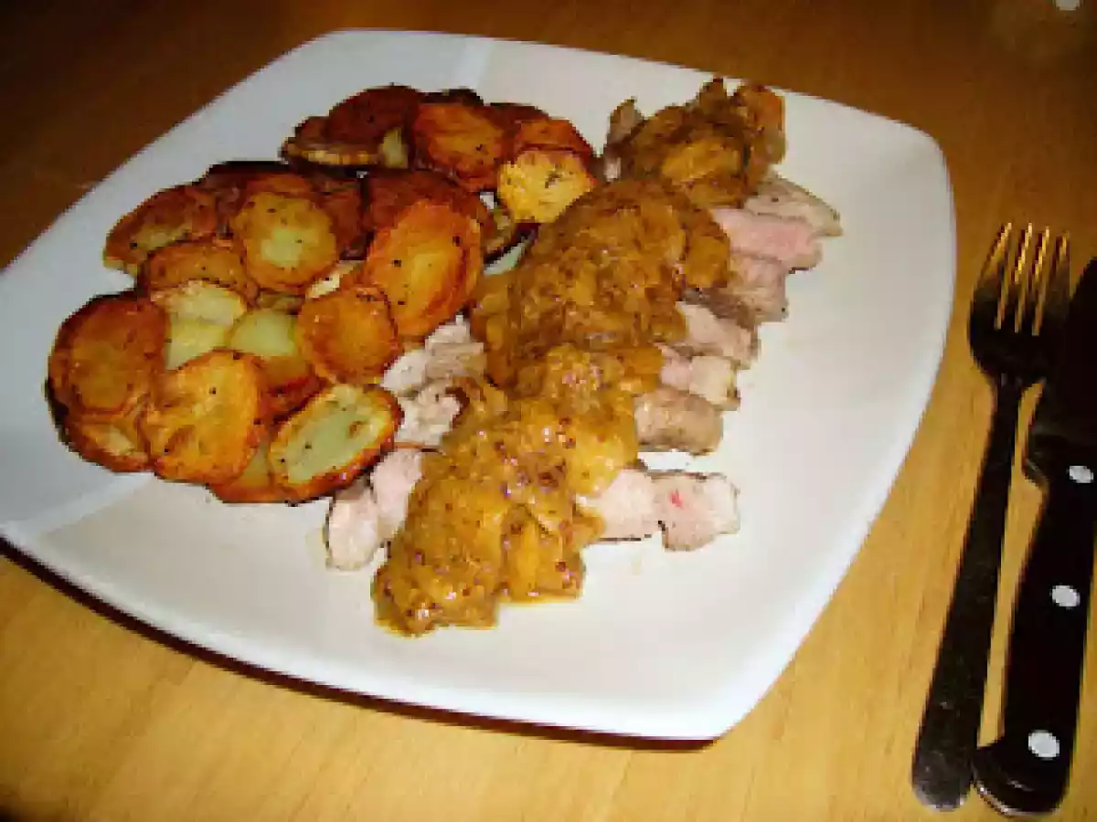 Bife de Porco com Maçã e Creme de Mostarda - foto 2