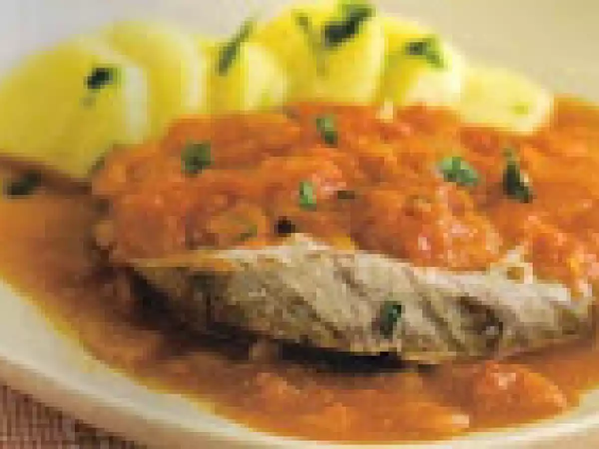Bifes de Atum com molho de Tomate