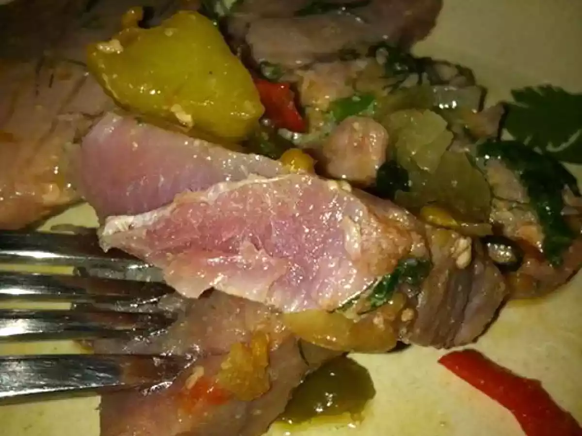 Bifes de Barriga de Atum com Aipo e Ruibarbo - foto 2