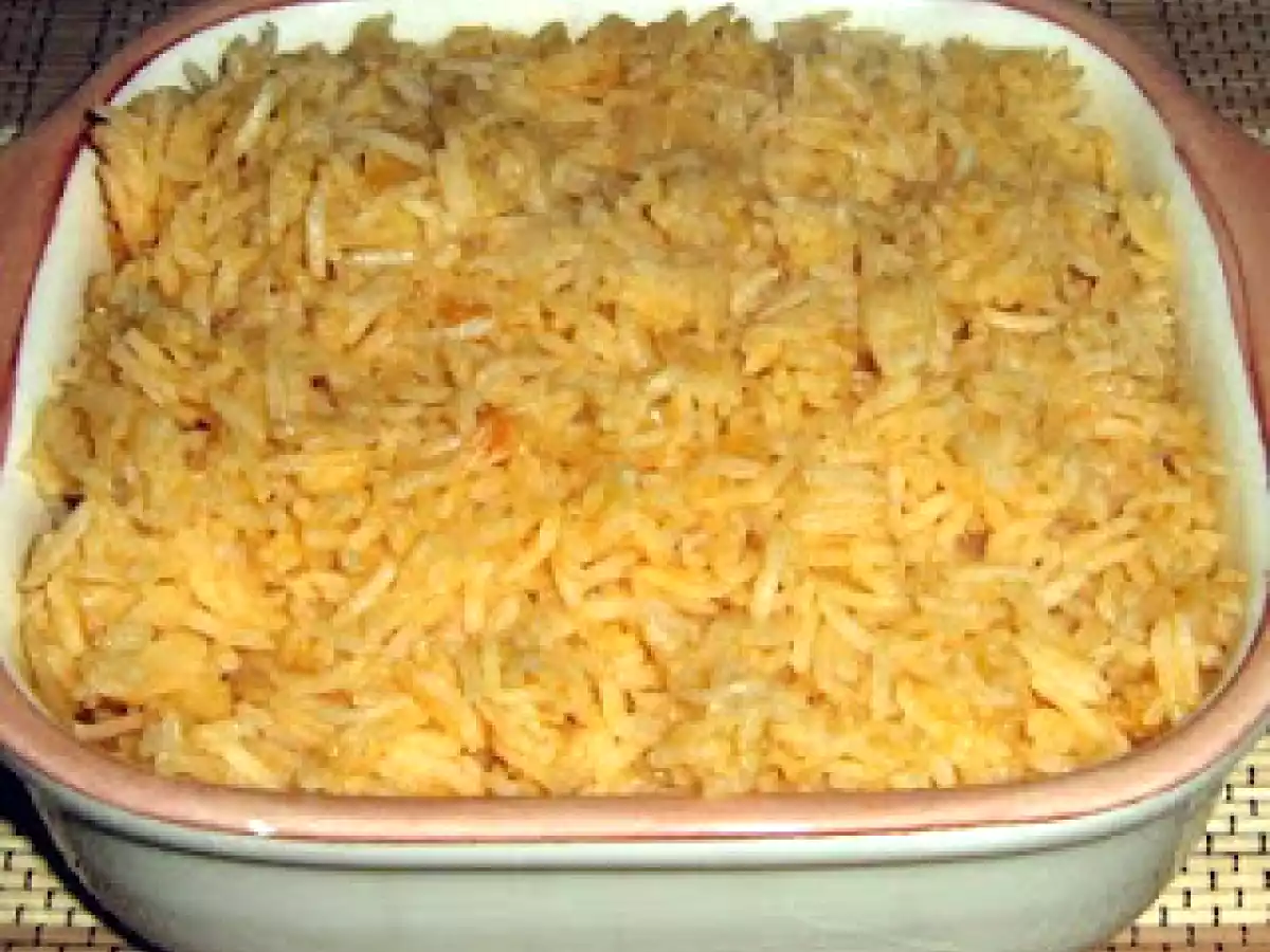 BIFES DE FRANGO COM FARINHEIRA
