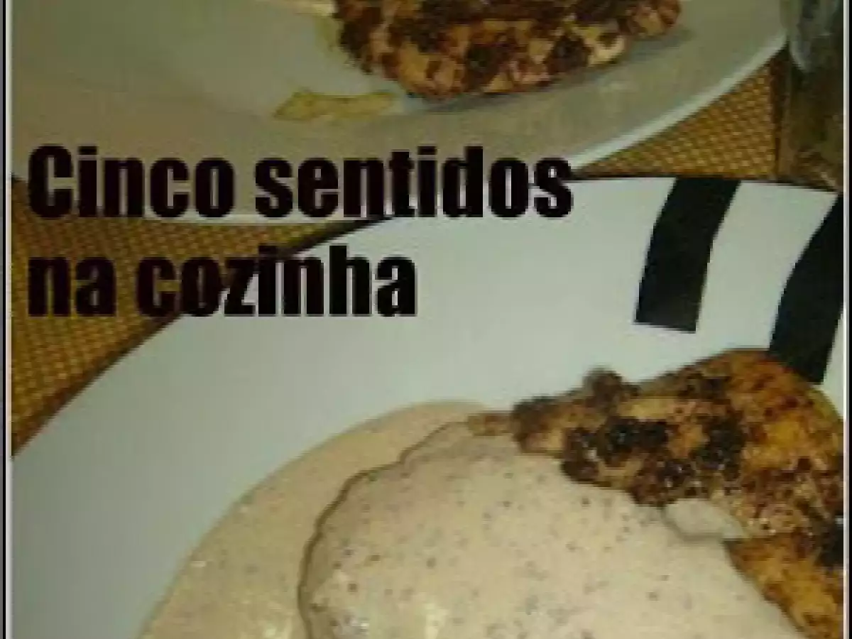 Bifes de frango com mostarda de vinho branco e frutos vermelhos - foto 2
