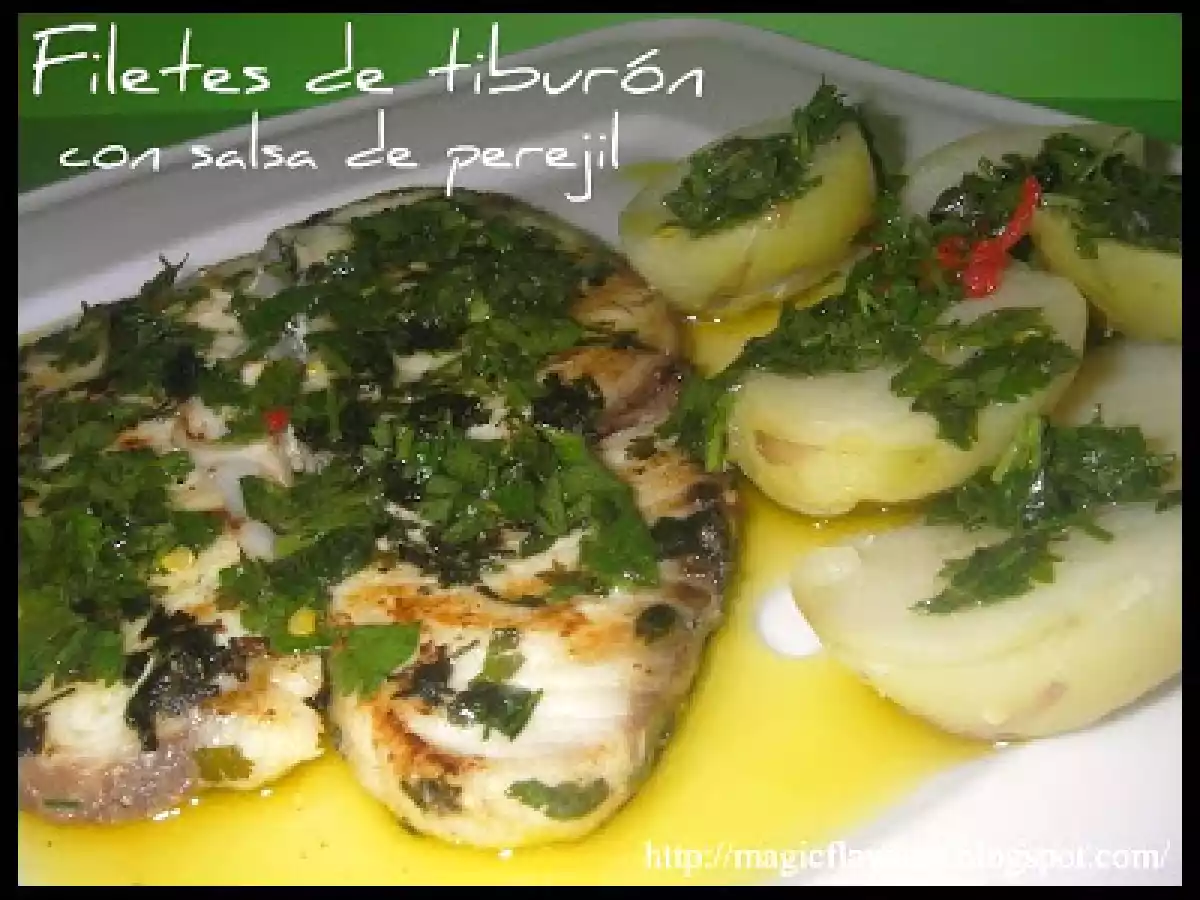 Bifes de tubarão com molho de salsa - foto 2