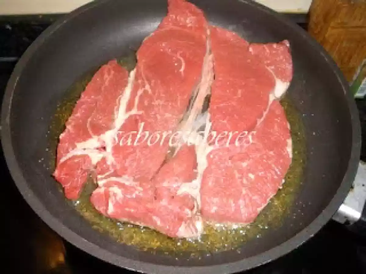 Bifes de Vaca à Portuguesa - foto 2