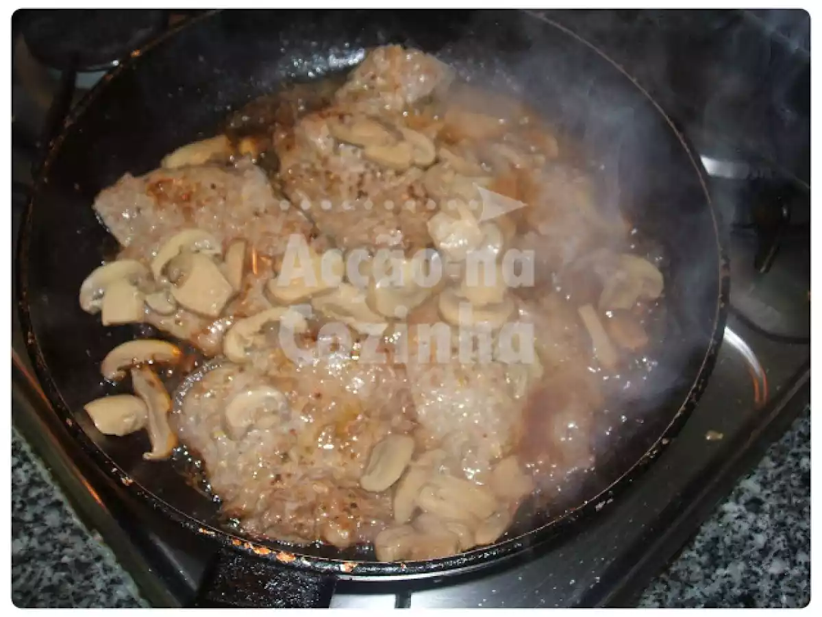 Bifinhos com ananás au mel - foto 3