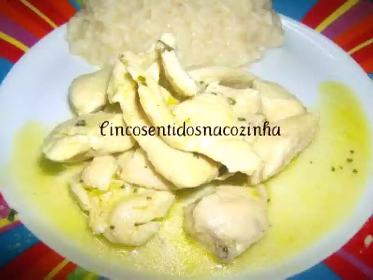 Bifinhos de frango com molho de leite e mostarda - foto 3