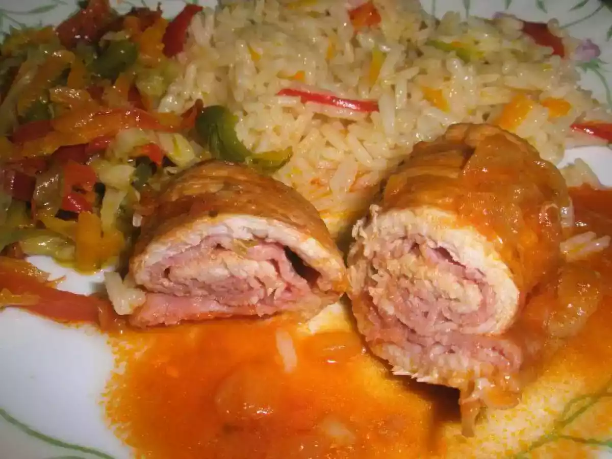 Bifinhos porco enrrolados com fiambre acompanhado com arroz de pimentos - foto 2