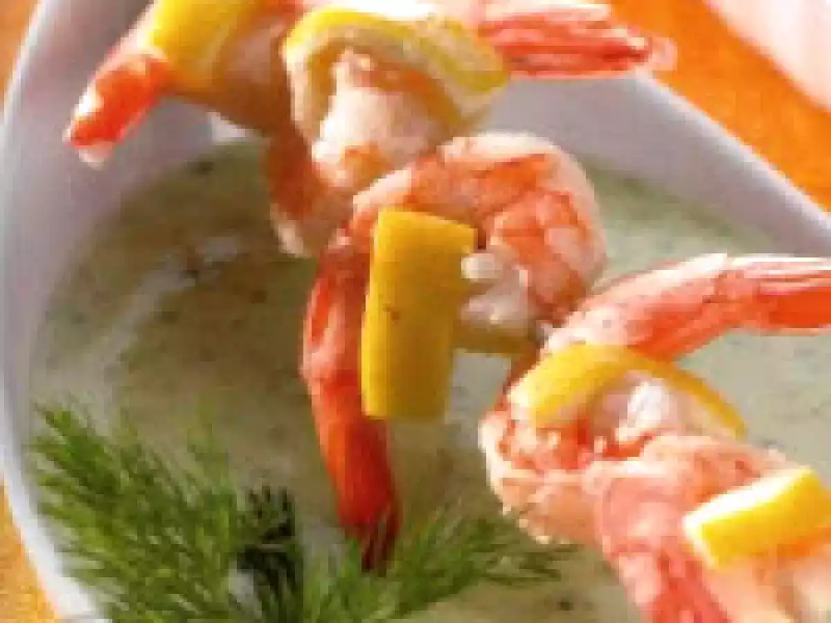 Bimby a vapor: Creme de pepino com espetadas de gambas