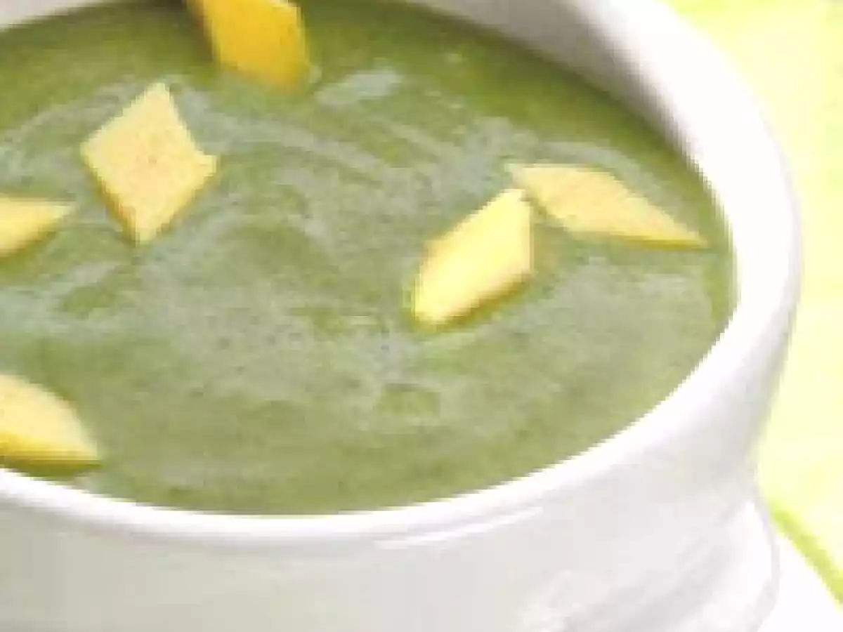Bimby a vapor: Sopa de espinafres e batata com creme real