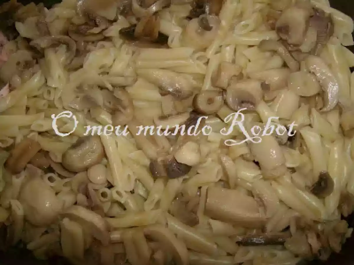 Bimby - Penne gratinada com salmão, cogumelos e delicias do mar - foto 2