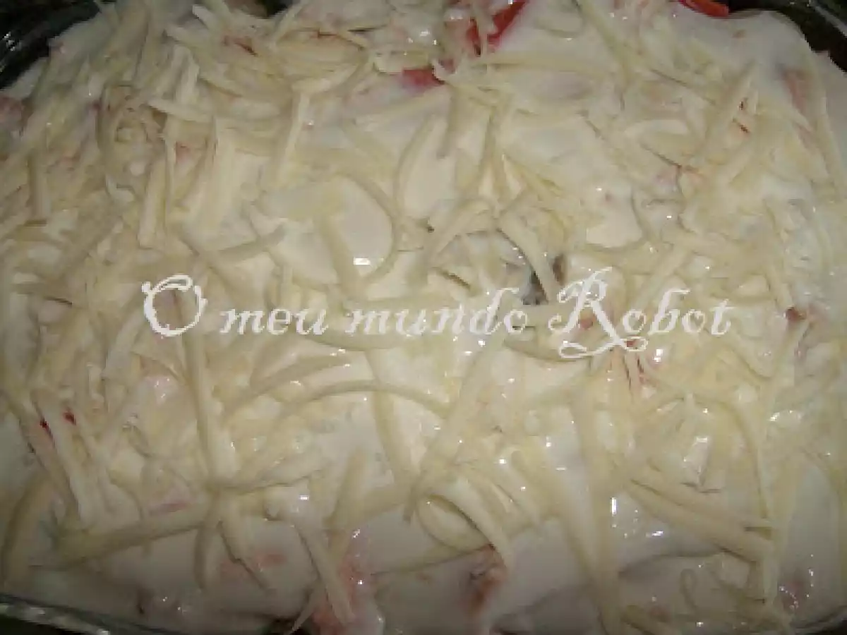Bimby - Penne gratinada com salmão, cogumelos e delicias do mar - foto 5