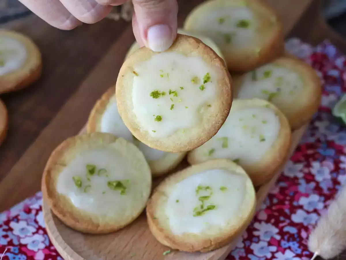 Biscoito amanteigado de limão verde com glacê - foto 3