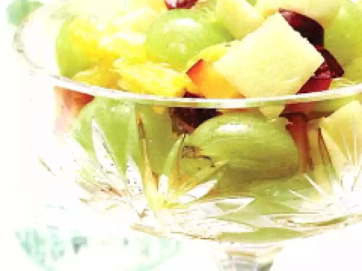 Biscoitos, Bolos e Sobremesas - Salada de frutas ao vinho moscatel