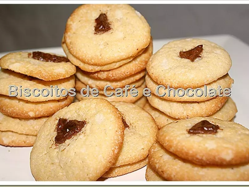 Biscoitos de café e chocolate