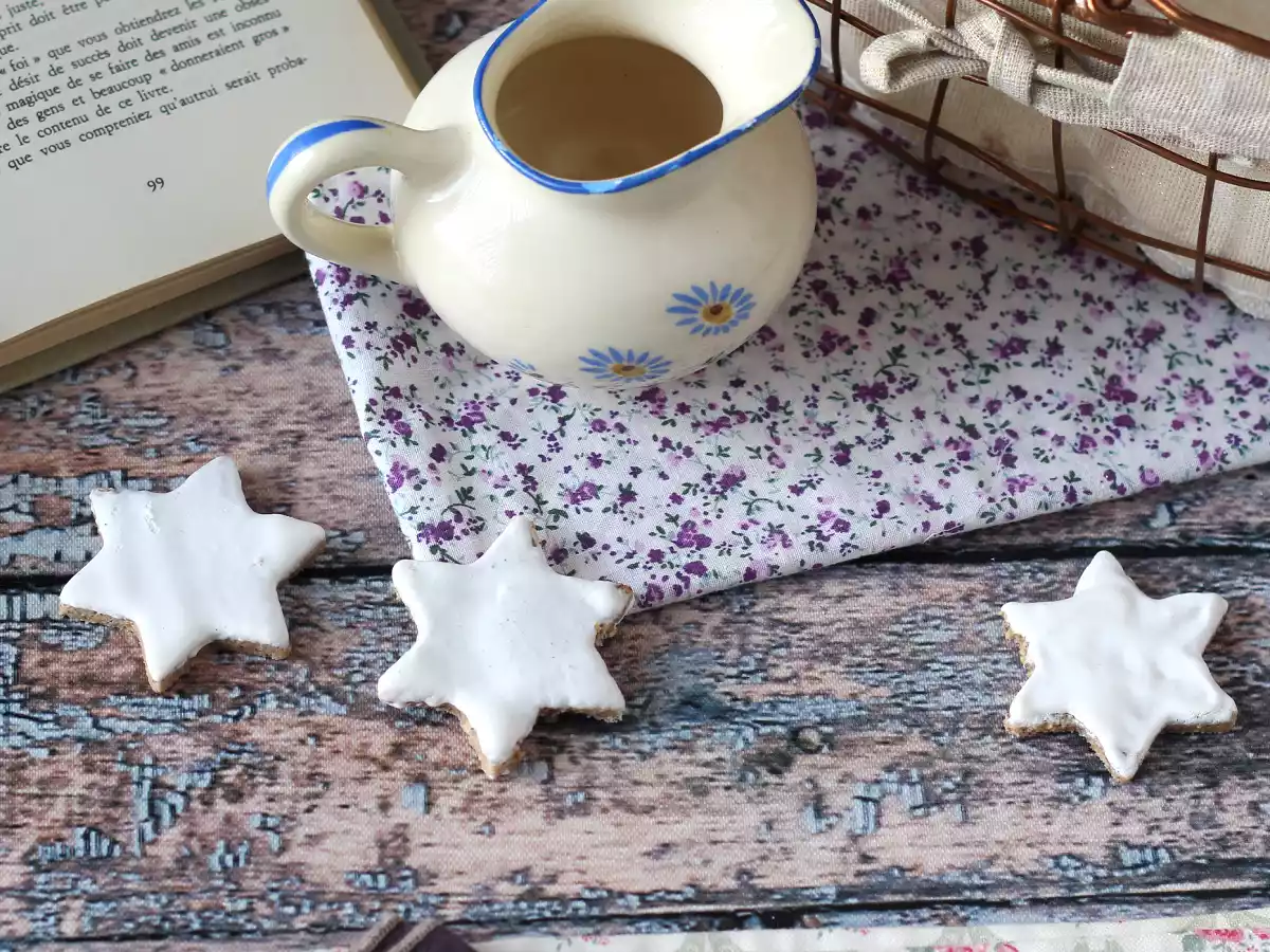 Biscoitos estrela de canela, o clássico do Natal