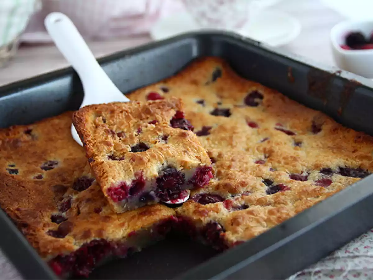 Blondie, o Brownie de chocolate branco e frutos vermelhos - foto 2